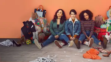 Zasłona к сериалу "Trinkets" #1461808