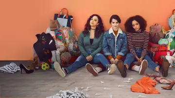 Zasłona к сериалу "Trinkets" #1461811