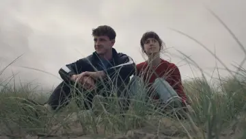 Zasłona к сериалу "Normalni ludzie" #1380305