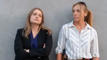 Zasłona к сериалу "Niewiarygodne" #1438653