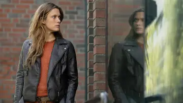 Zasłona к сериалу "Przybysze" #1463363