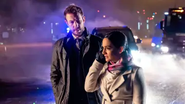 Zasłona к сериалу "Katastrofa" #1388860