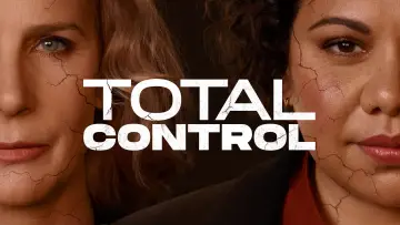 Zasłona do serialu "Total Control" #1802923