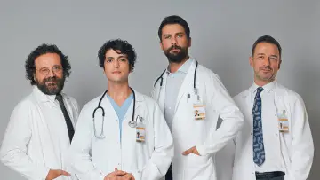 Zasłona к сериалу "Mucize Doktor" #1324949