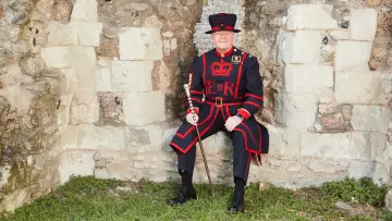 Zasłona do serialu "Inside the Tower of London" #1700828