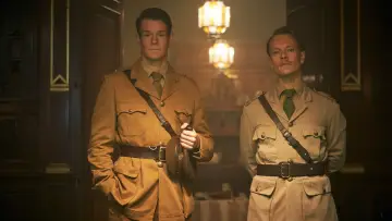 Zasłona к сериалу "Oddział dla zuchwałych" #1390192