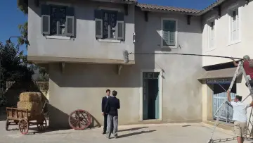 Zasłona do serialu "Άγριες Μέλισσες" #1539960