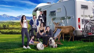 Zasłona do serialu "De viaje con los Derbez" #1463203