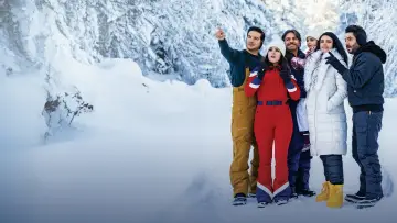 Zasłona do serialu "De viaje con los Derbez" #1463206