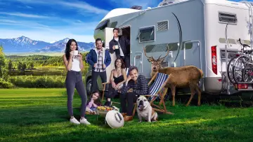 Zasłona do serialu "De viaje con los Derbez" #1463208