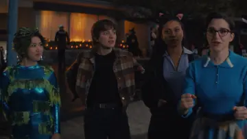 Zasłona do serialu "Grease: Rise of the Pink Ladies" #1864028
