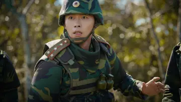 Zasłona к сериалу "Crash Landing on You" #1369214