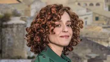 Zasłona do serialu "Imma Tataranni" #1608692