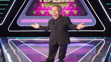 Zasłona do serialu "Tenable" #1452789