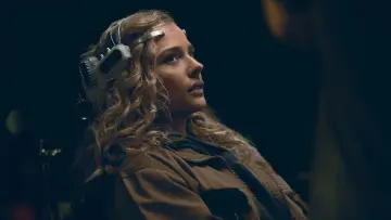 Zasłona к сериалу "Peryferal" #1393857