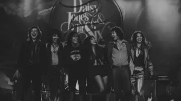 Zasłona к сериалу "Daisy Jones & the Six" #1458348