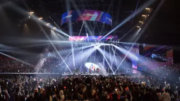 Zasłona do serialu "Mnet Asian Music Awards" #1602482