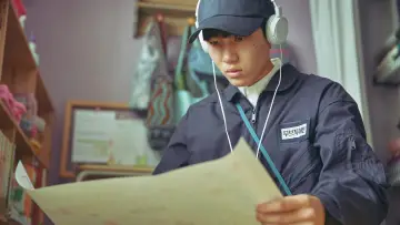 Zasłona к сериалу "Move to Heaven" #1458716