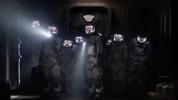 Zasłona к сериалу "The Silent Sea" #1440597