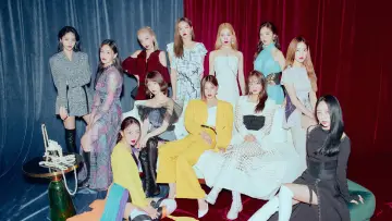 Zasłona к сериалу "이달의소녀탐구" #1350736