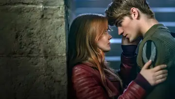 Zasłona к сериалу "Przeznaczenie: Saga Winx" #1410862