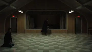 Zasłona к сериалу "Nocna msza" #1394232