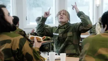 Zasłona do serialu "Førstegangstjenesten" #1408509