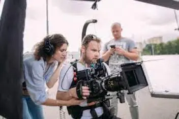 Agencja Aktorska Abe Studio poszukuje statystów kobiet i mężczyzn do nowego filmu fabularnego realizowanego w Warszawie