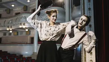 Casting do pracy w teatrze