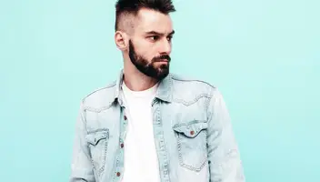 Casting dla statystów z zarostem