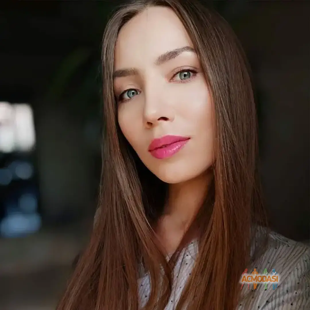 Lana  Shaida zdjęcia №1738717. Załadowany 06 Sierpnia 2025