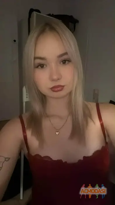 Laura  Czwal zdjęcia №1739043. Załadowany 19 Lutego 2026