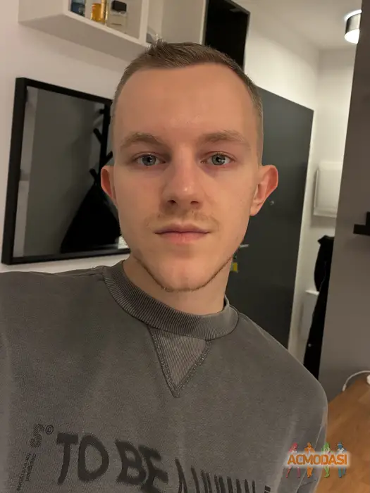 KONSTANTIN   zdjęcia №1738793. Załadowany 05 Listopada 2025