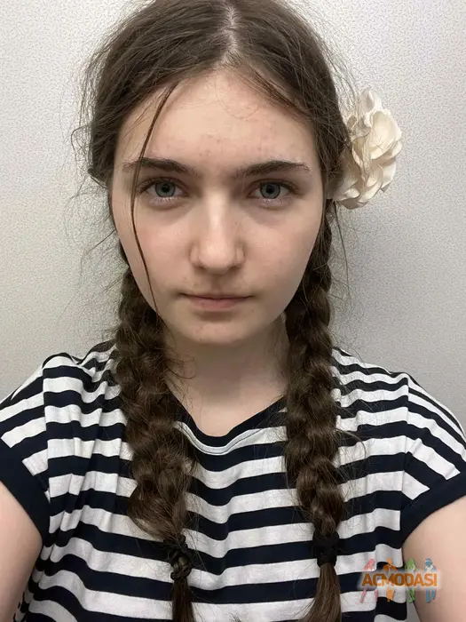 Wiktoria  Golenia zdjęcia №1738713. Załadowany 05 Sierpnia 2025