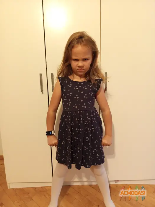 Julia  Nagraba zdjęcia №1738742. Załadowany 14 Września 2025