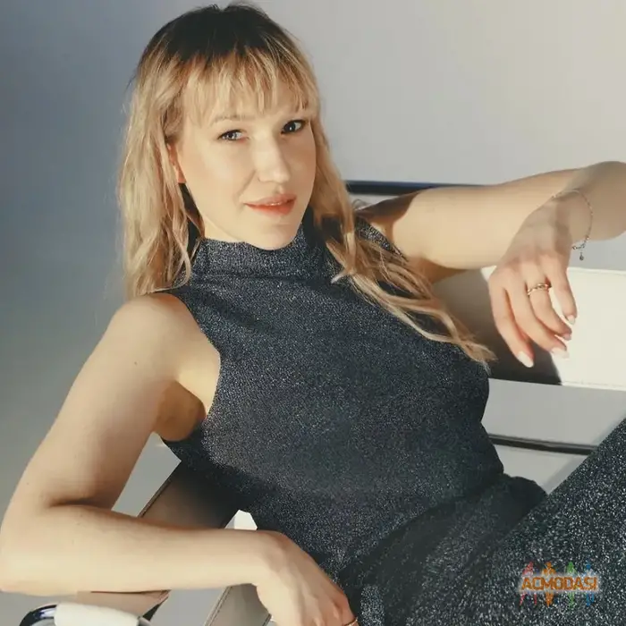 KLARA  WILLIAMS zdjęcia №1738953. Załadowany 29 Stycznia 2026